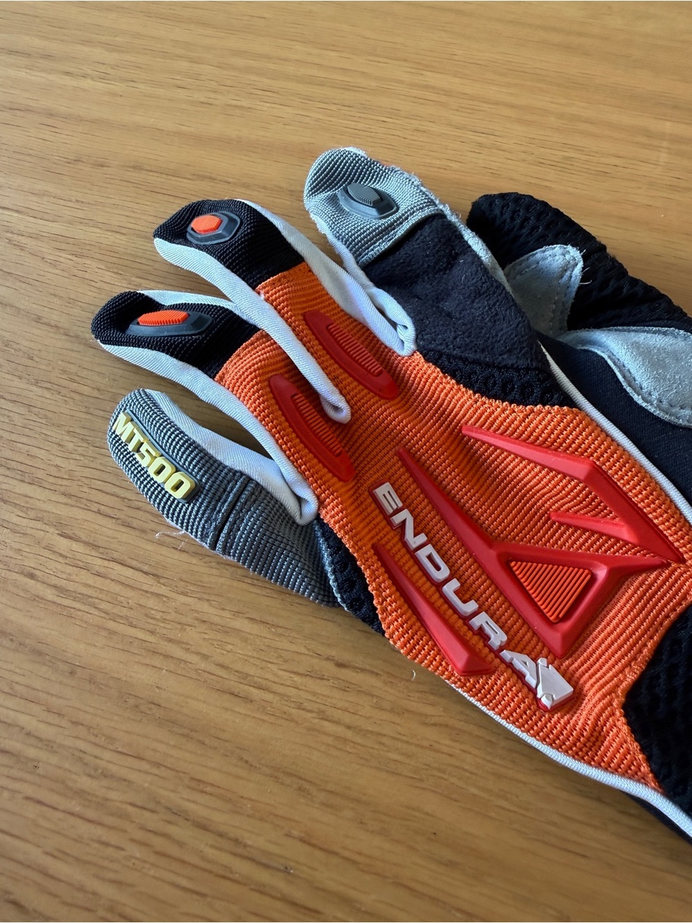 Endura Men’s Orange and Black MTB Gloves - L - Picture 2 of 6